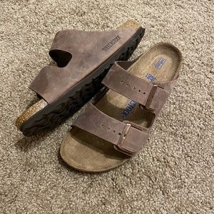 NWOT - Arizona Birkenstock